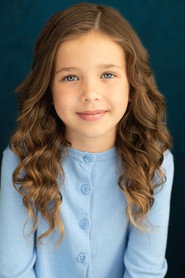 Chloe McKinnon 头像