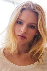 Isabella Farrell 头像