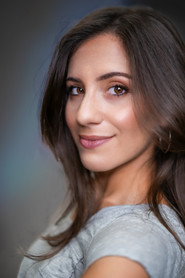 Eliana Ghen 头像