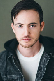 Michael James Regan 头像
