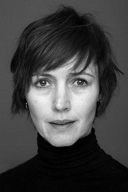 Petronella Barker 头像