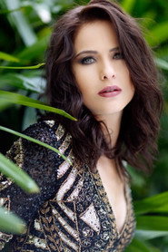 Luiza Valdetaro 头像