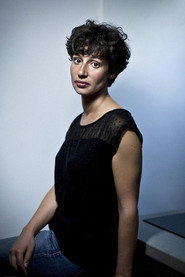 Alice Zeniter 头像