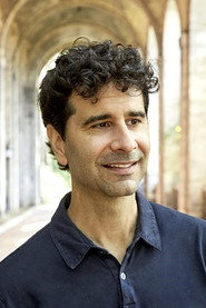John Cariani 头像