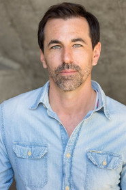 James McCabe 头像