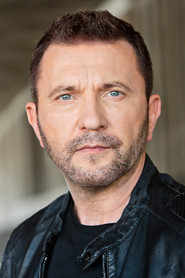 Kristof Konrad 头像
