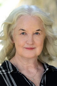Caroline Gillis 头像
