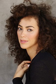 Elena Goode 头像
