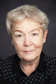 Ruth McCabe 头像