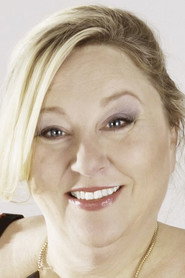 Marnie Madden 头像