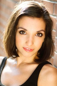 Julia Macchio 头像