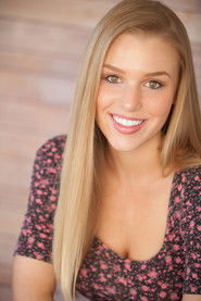 Emily Peachey 头像