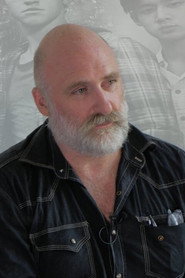 David Caesar 头像