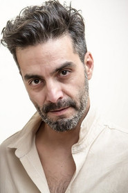 Adrián Navarro 头像