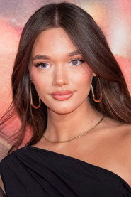 Phoebe Tomlinson 头像