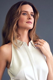 Carly Roland 头像