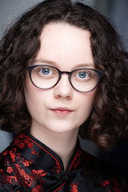 Madeline Holliday 头像