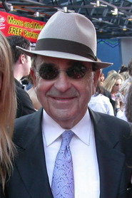 Carl Mazzocone Sr. 头像
