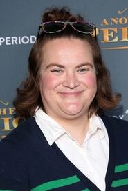 Betsy Sodaro 头像