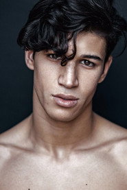 Adil Koukouh 头像